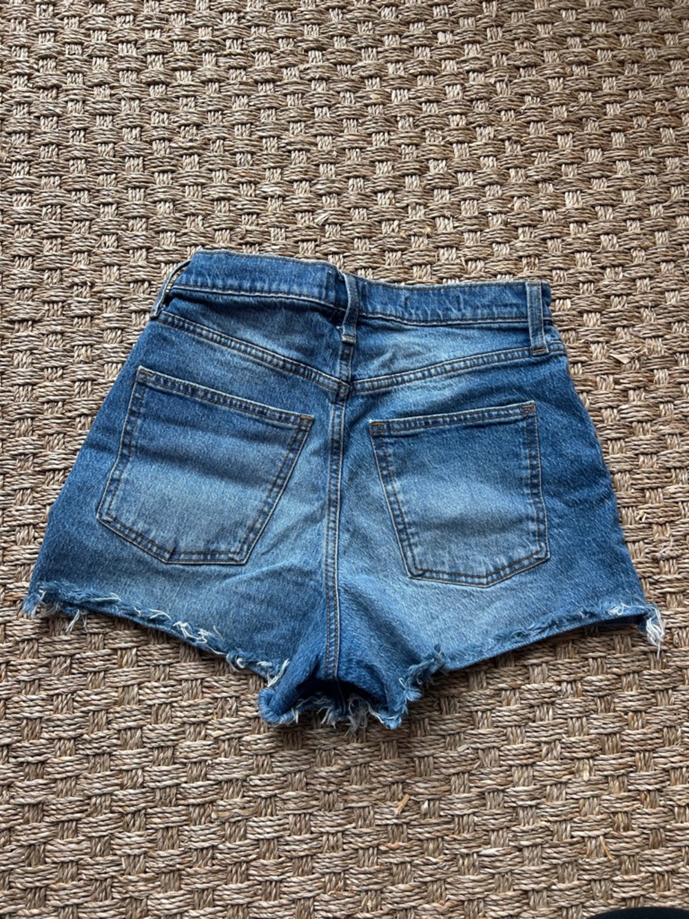 Universal Thread - Highest Rise Shortie Short - Picture 3 of 3
